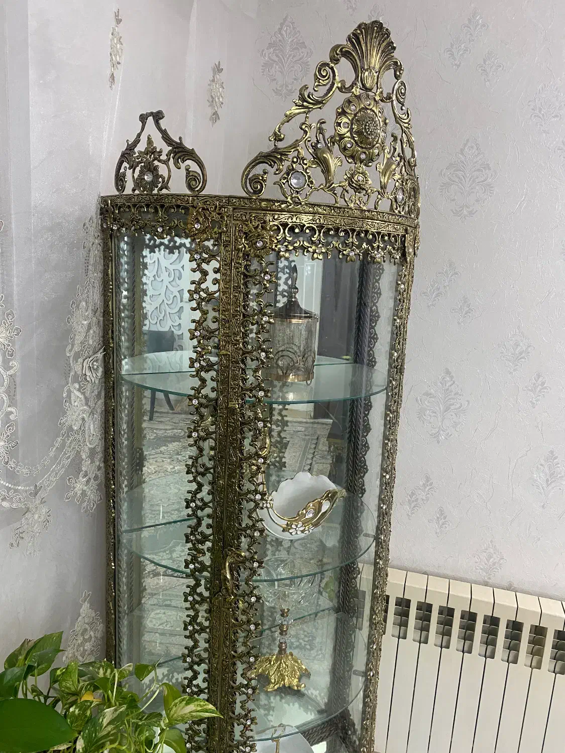 ویترین برنجی|بوفه، ویترین، کنسول|ری, عباس‌آباد|دیوار