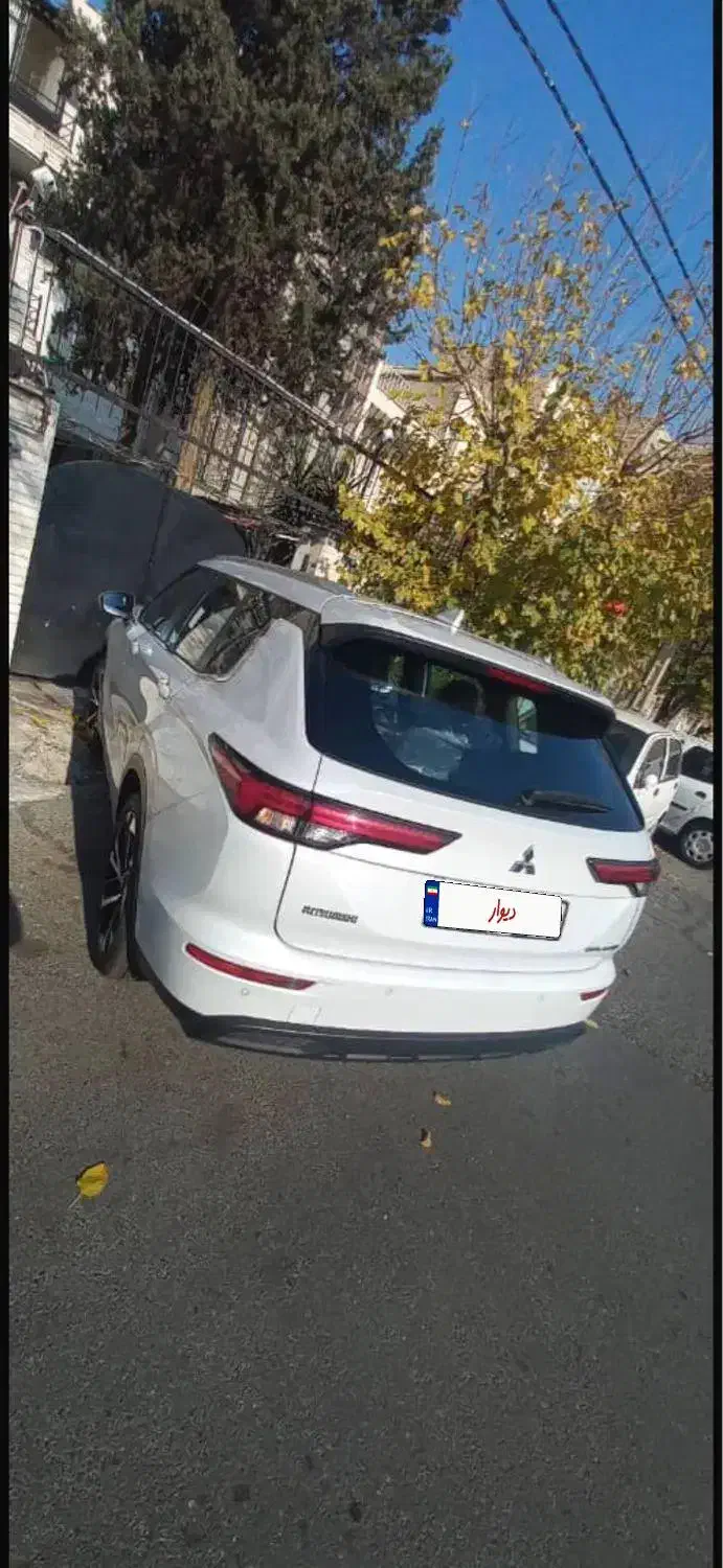 میتسوبیشی اوتلندر تک دیفرانسیل H لاین، مدل ۲۰۲۳|خودرو سواری و وانت|تهران, نارمک|دیوار