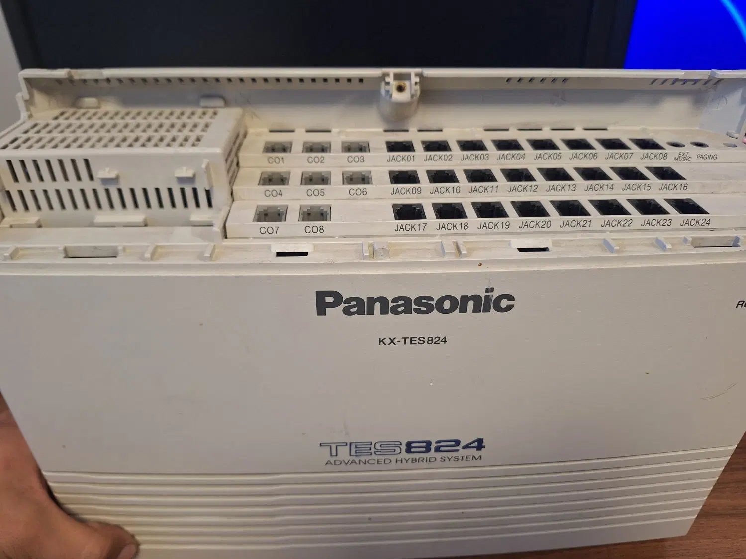 سانترال پاناسونیک KX-TES824 و تلفن KX-T7730|تلفن رومیزی|تهران, شهرک استقلال|دیوار