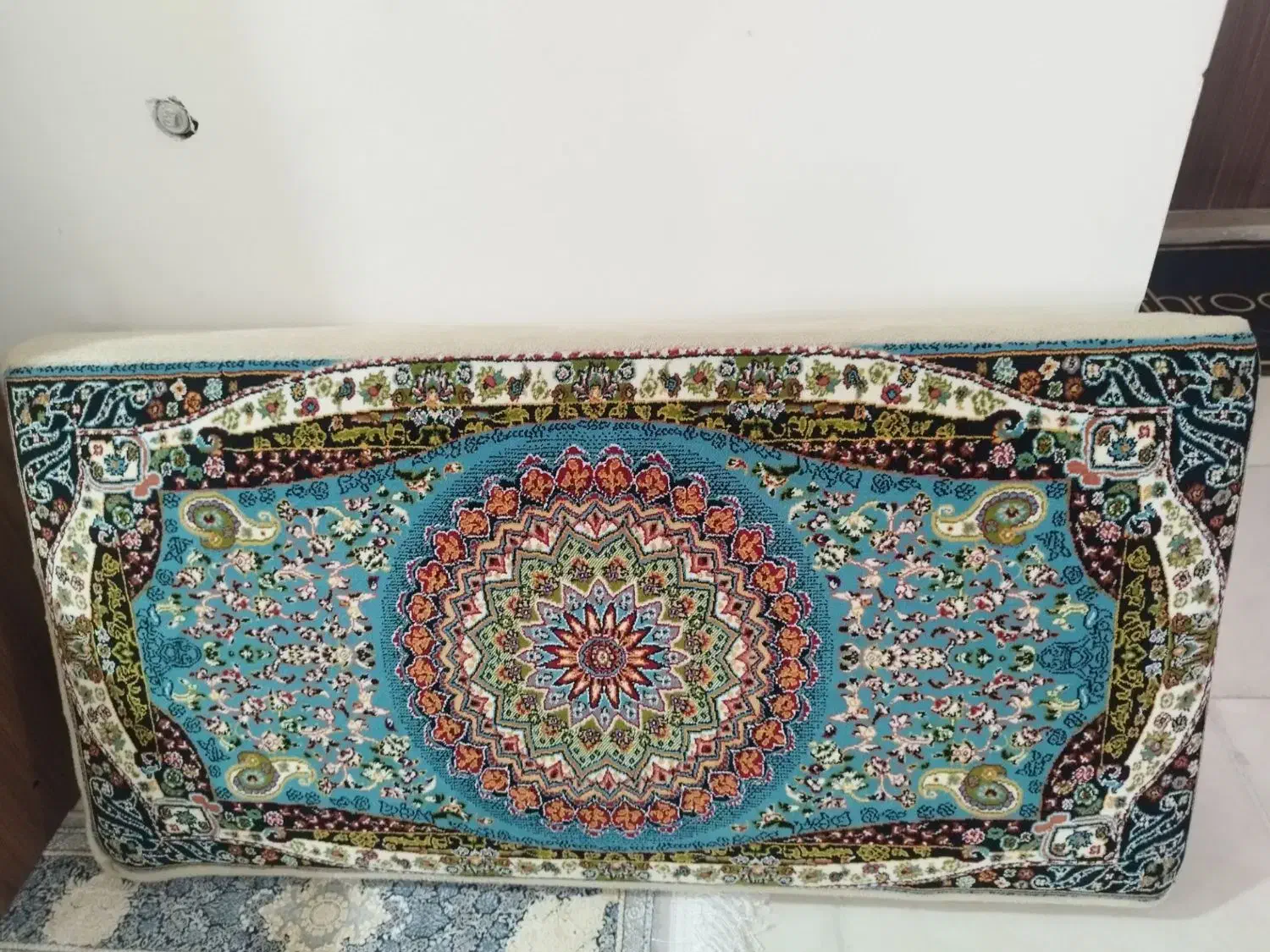 پشتی|پشتی|خرمآباد, |دیوار