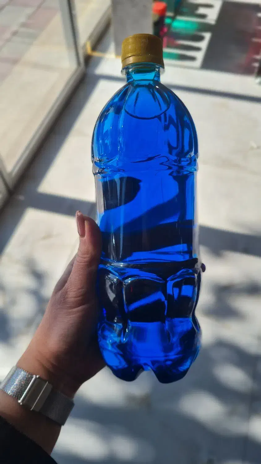 یک لیتری|ظروف نگهدارنده، پلاستیکی، یک‌بارمصرف|باغستان, |دیوار