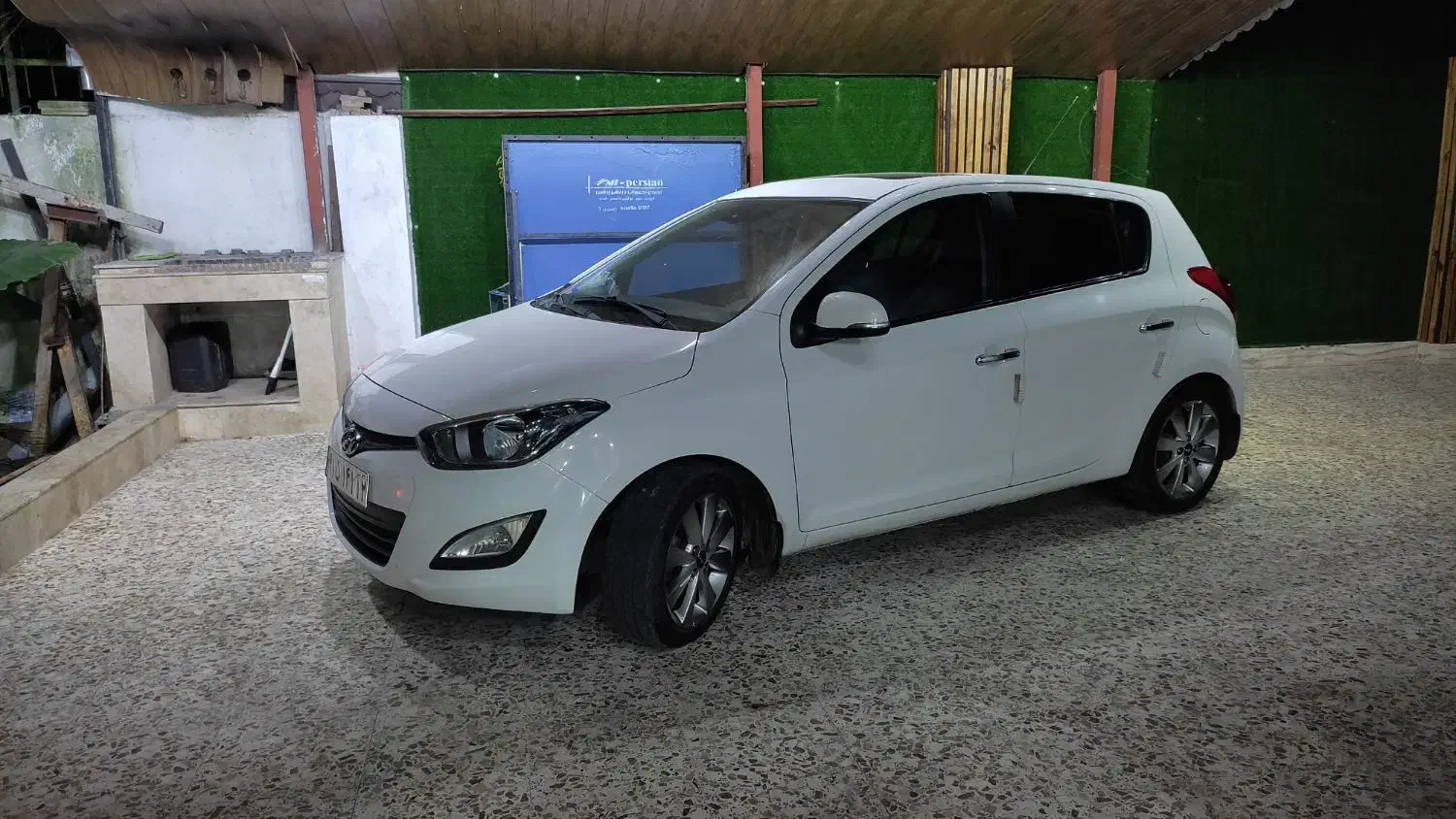 هیوندا    i20   مدل ۲۰۱۵|خودرو سواری و وانت|مشهد, حجت|دیوار