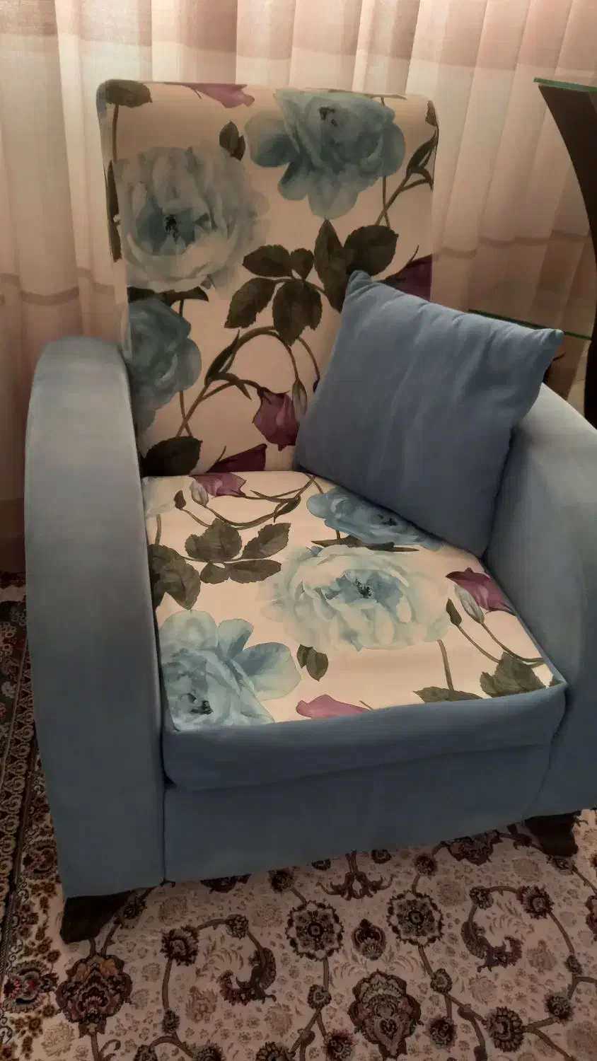 مبل و میز tv و ویترین|مبلمان خانگی و میز عسلی|رشت, جهاد|دیوار