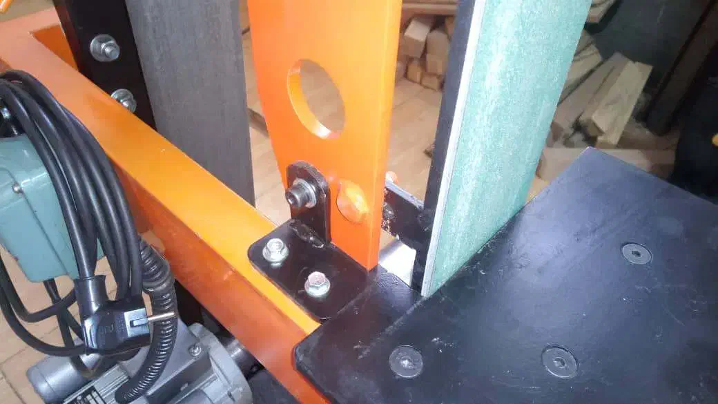 دستگاه سنباده نواری ایستاده|ماشینآلات صنعتی|هشتگرد, شهرک اداری|دیوار