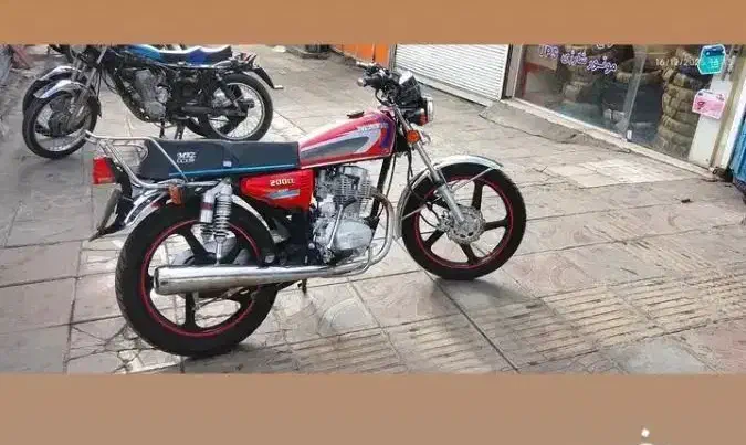 موتور 200میتن|موتورسیکلت|بروجرد, |دیوار