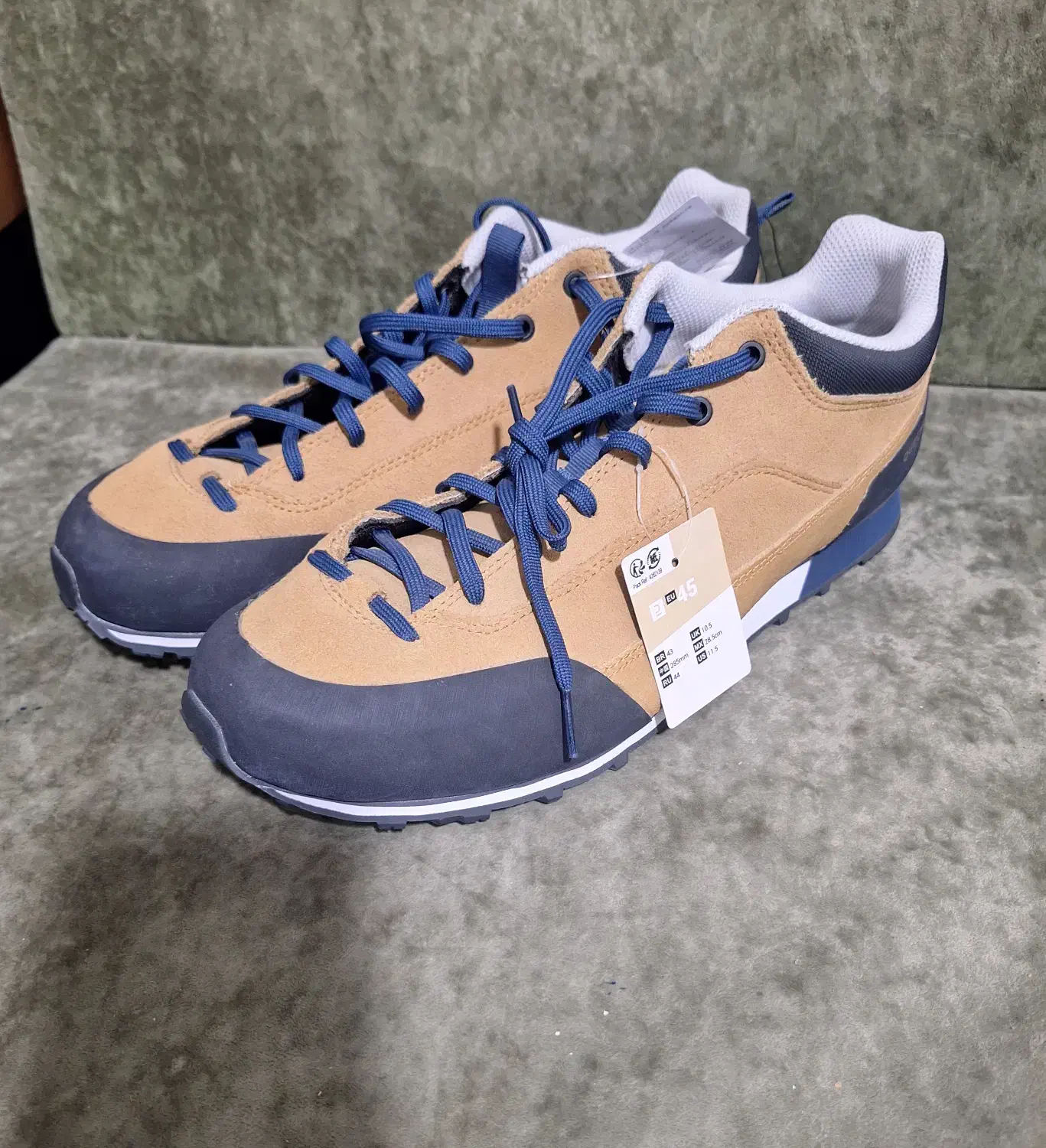 کتونی کچوآ دکتلون Decathlon ویتنام|کیف، کفش، کمربند|تهران, چیتگر شمالی|دیوار