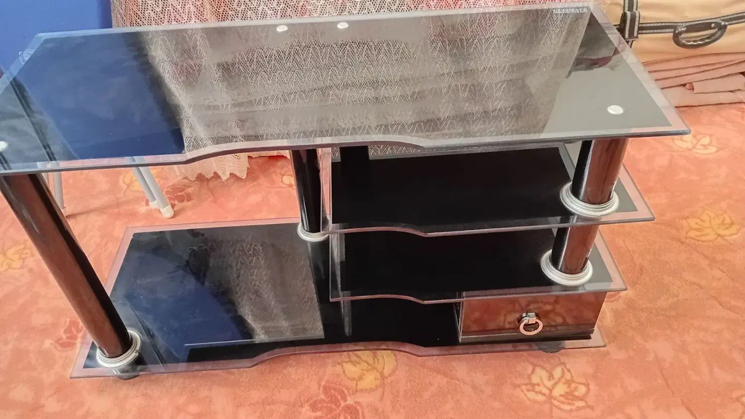 میز تلویزیون شیشه ای سالم|میز تلویزیون|فردیس, شهرک شهید حسینی|دیوار