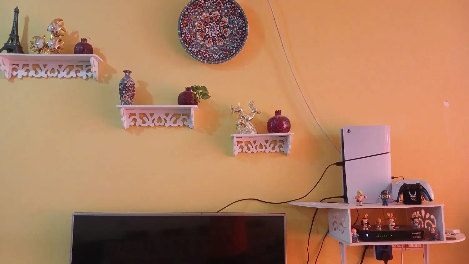 شلف دیواری|کتابخانه، شلف، قفسههای دیواری|نوبران, |دیوار