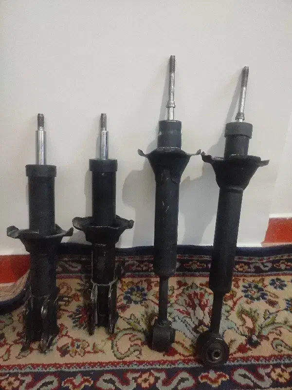 یکدست کمک پراید ۱۱۱|قطعات یدکی و لوازم جانبی|شاهین‌شهر, شهرک گلدیس|دیوار