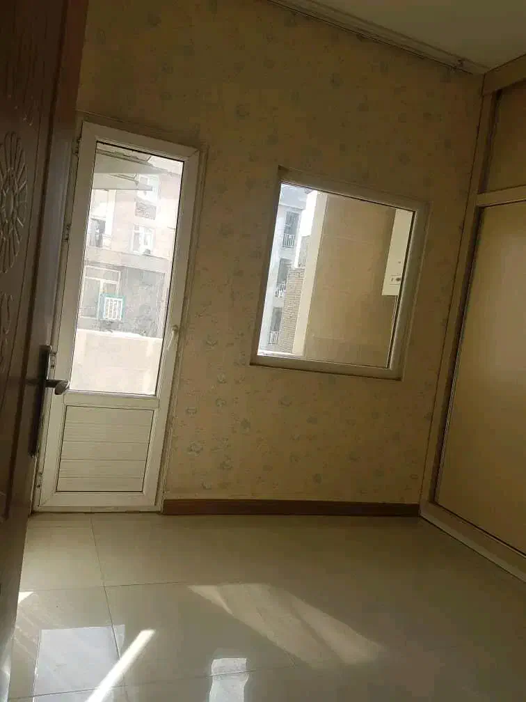 آپارتمان ۶۷ متری یک خواب شهرک امام خمینی