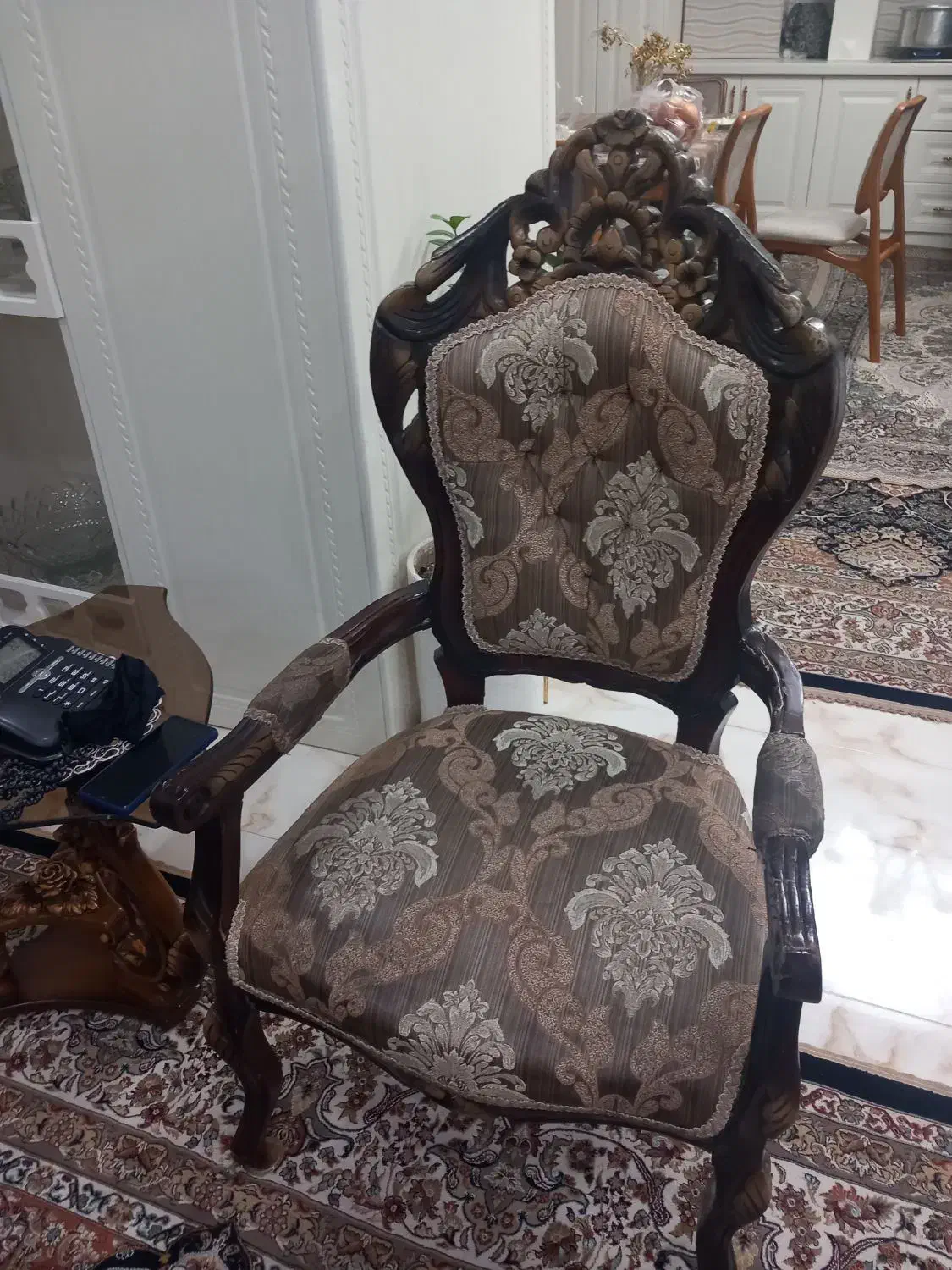 مبل سلطنتی ۹نفره|مبلمان خانگی و میز عسلی|تاکستان, |دیوار