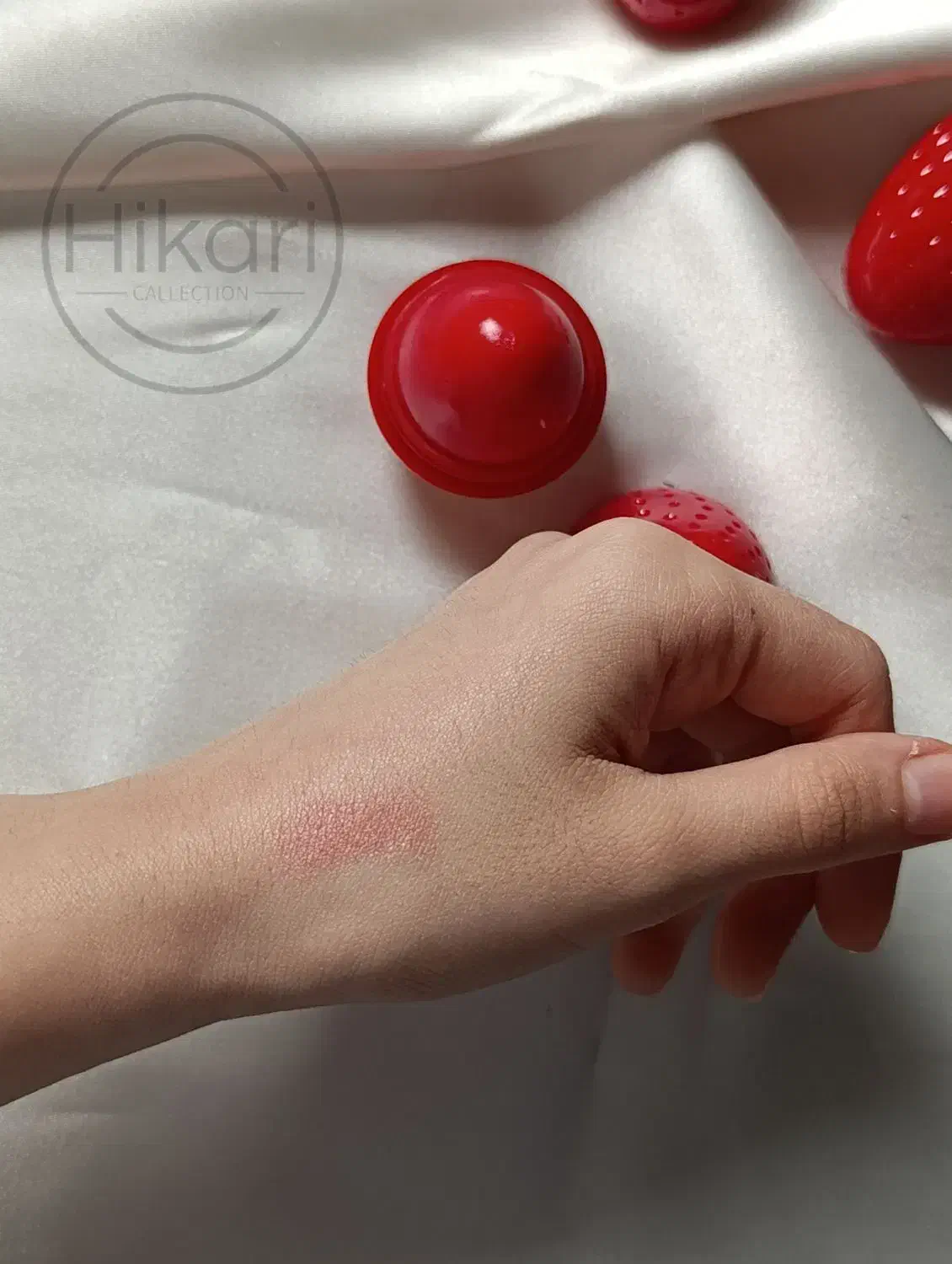 بالم لب توت فرنگی|آرایشی، بهداشتی، درمانی|آستارا, |دیوار