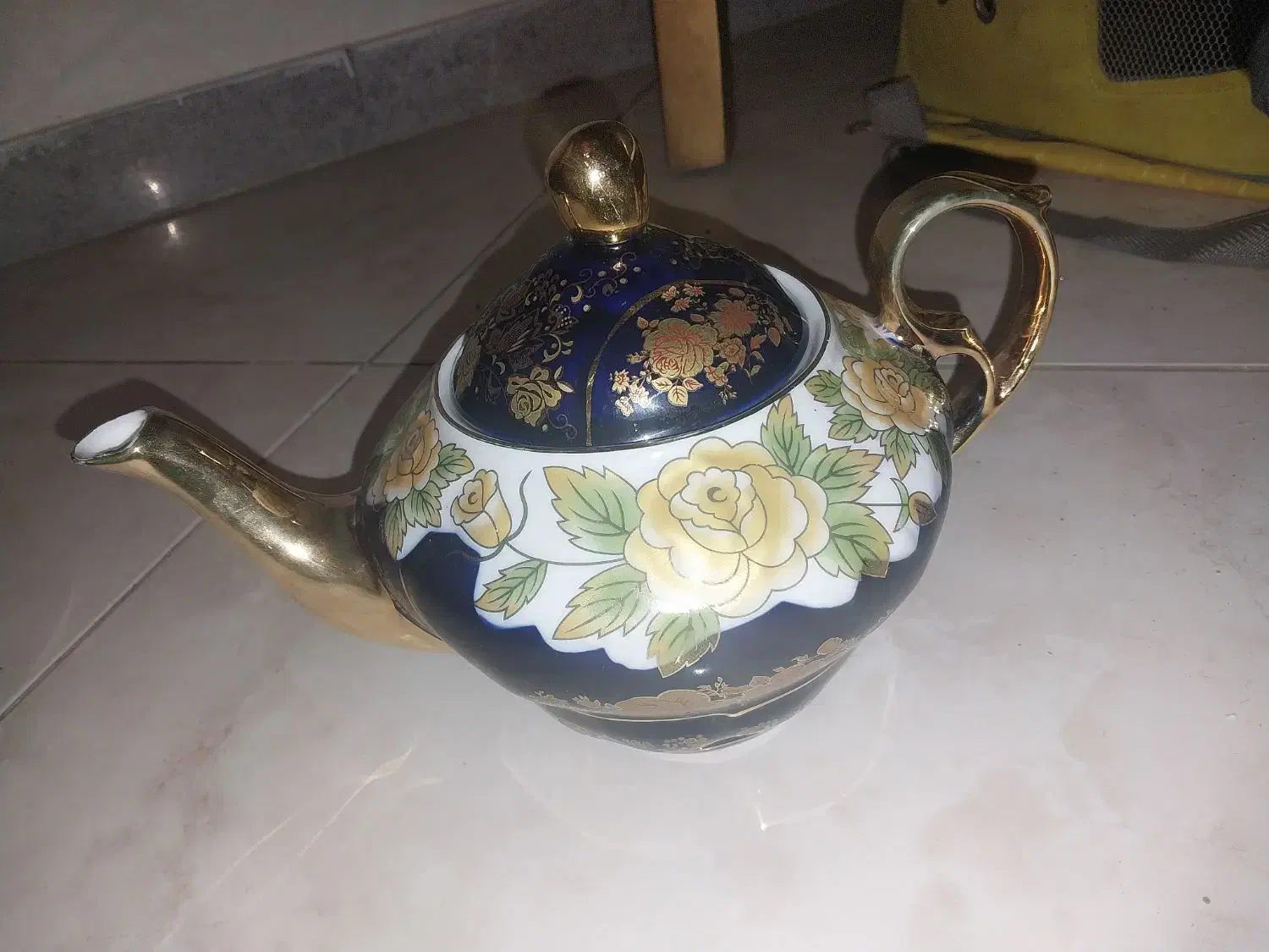 قوری انتیک طلای ۲۴ عیارچک|قوری، کتری، قهوهساز دستی|تهران, الهیه|دیوار