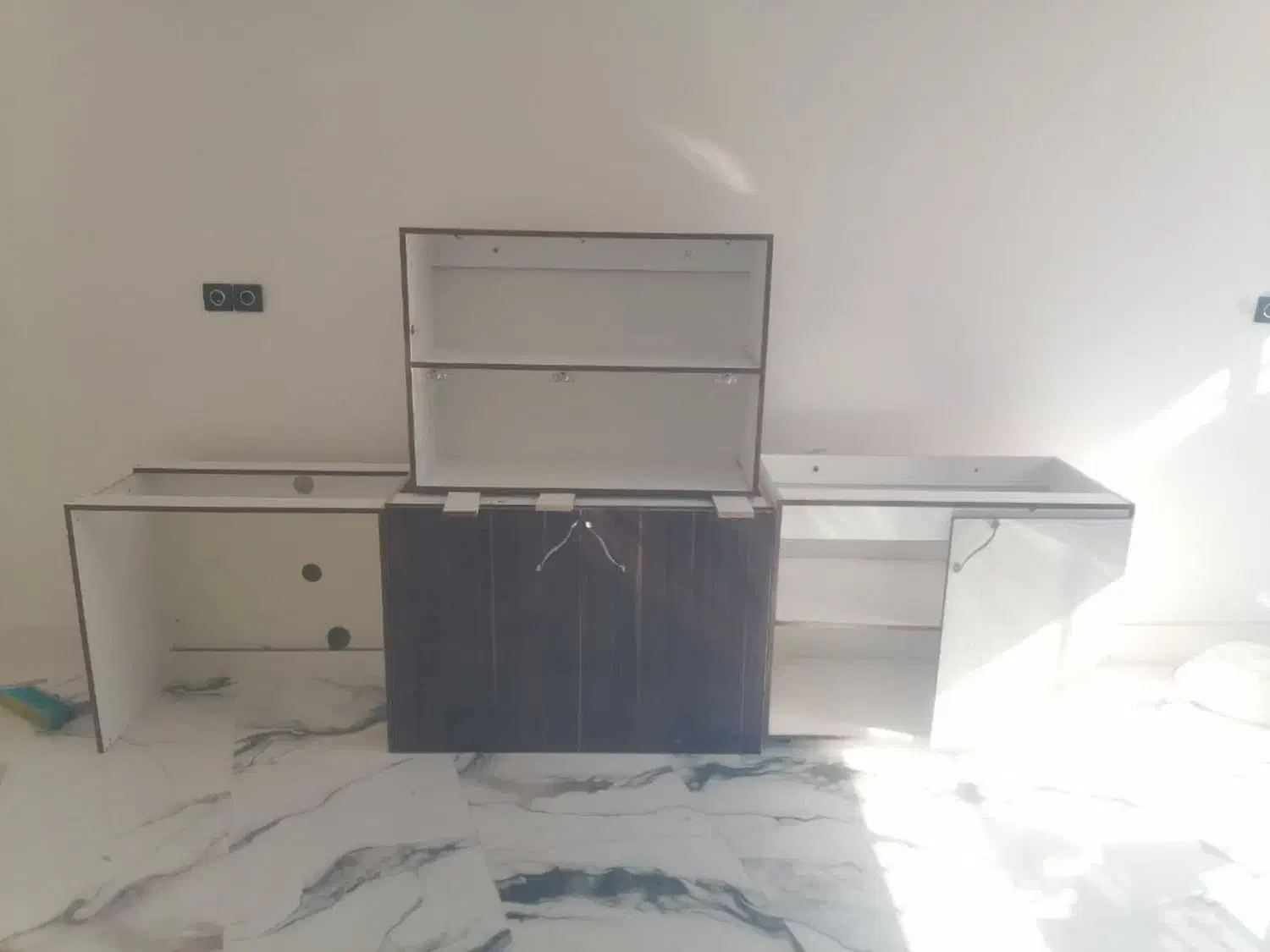 قفسه مغازه و کابینت|کتابخانه، شلف، قفسههای دیواری|تربتحیدریه, آغوی|دیوار