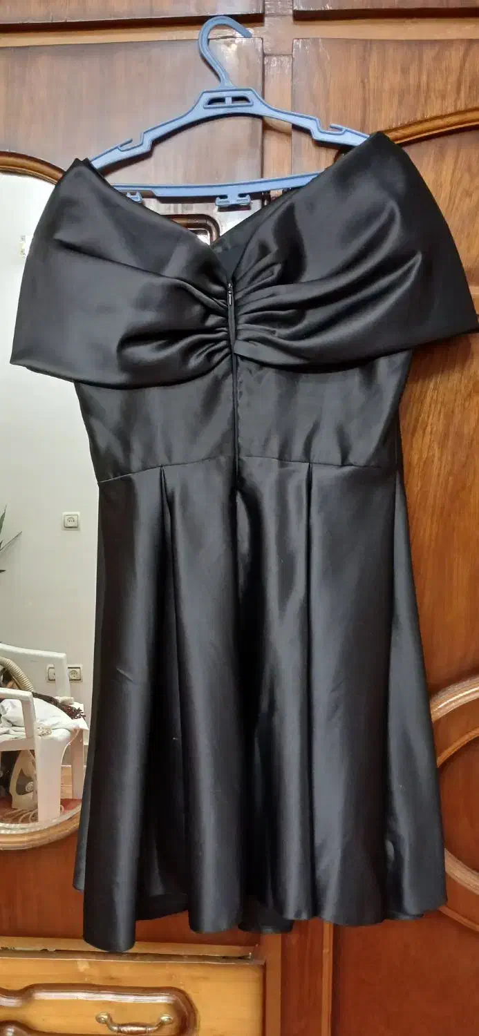 مجلسی مشکی|لباس|لاهیجان, کوی خزر|دیوار