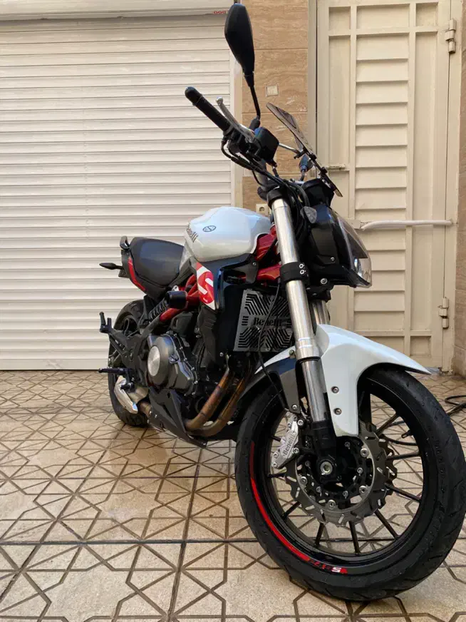 بنلی300|موتورسیکلت|یزد, |دیوار