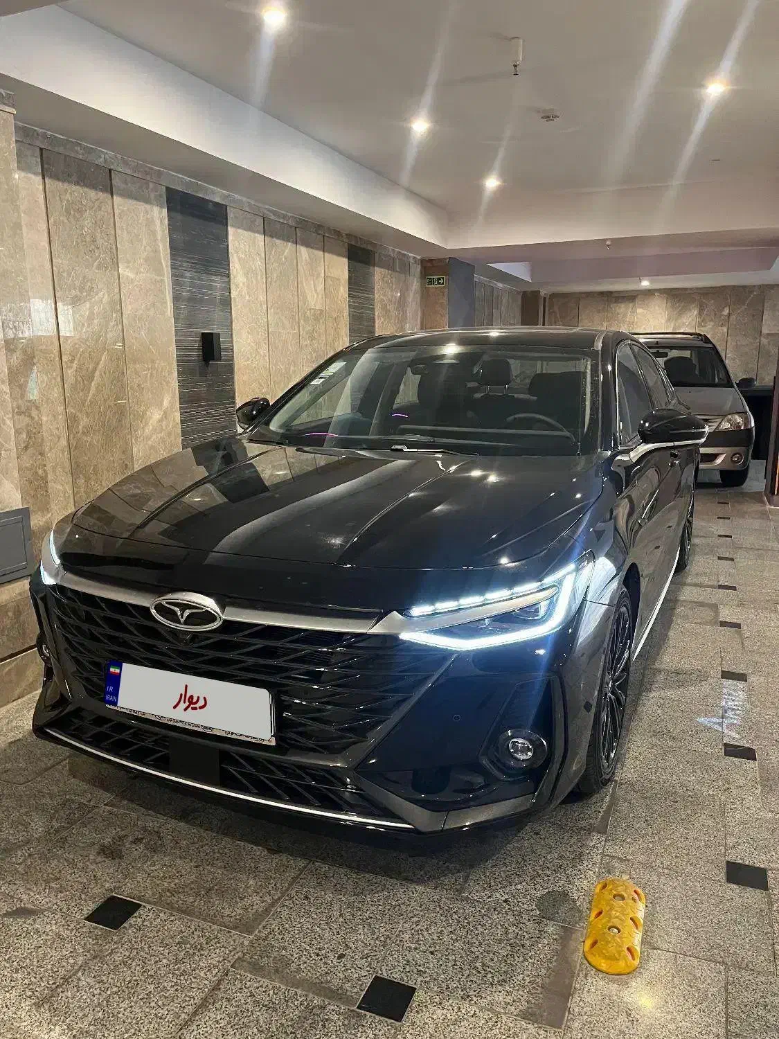 آریزو ۸ مدل ۴۰۳|خودرو سواری و وانت|تهران, یوسفآباد|دیوار