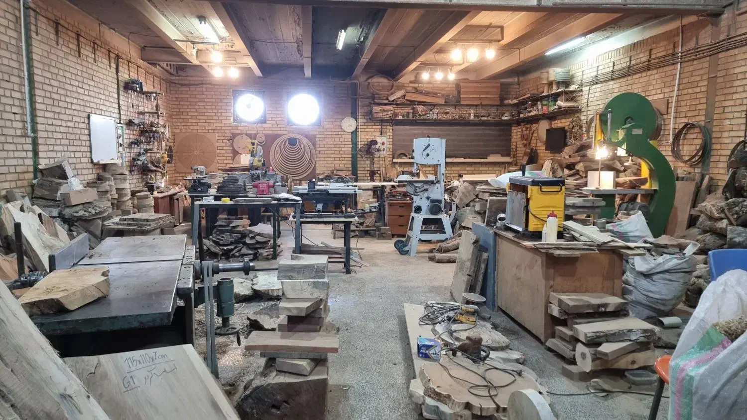 سوله 200 متری نوآوران سایت چوب|فروش دفتر صنعتی، کشاورزی، تجاری|خاوران, |دیوار