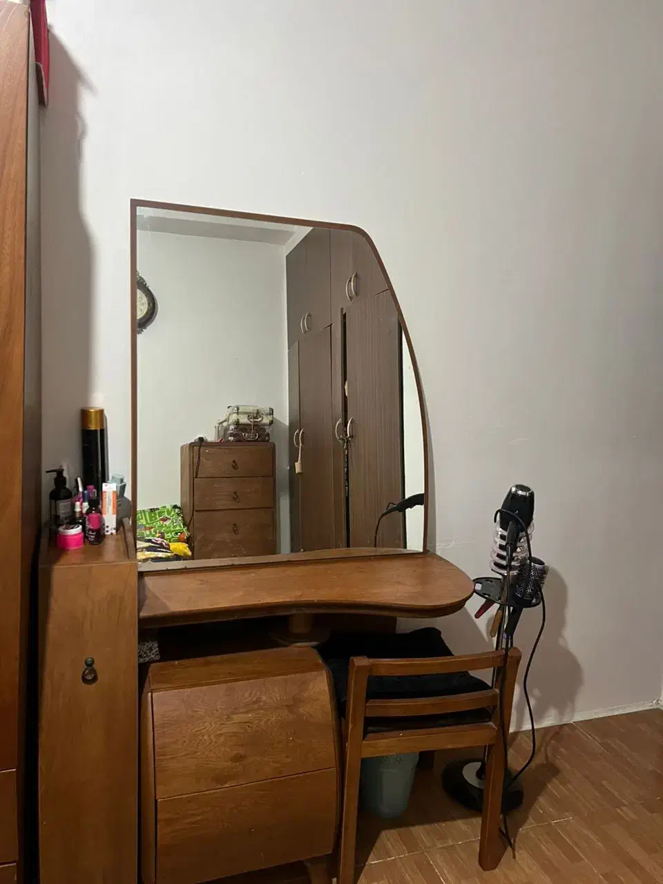 دراور کمد لباس و میز اینه|جاکفشی، کمد، دراور|گرگان, |دیوار