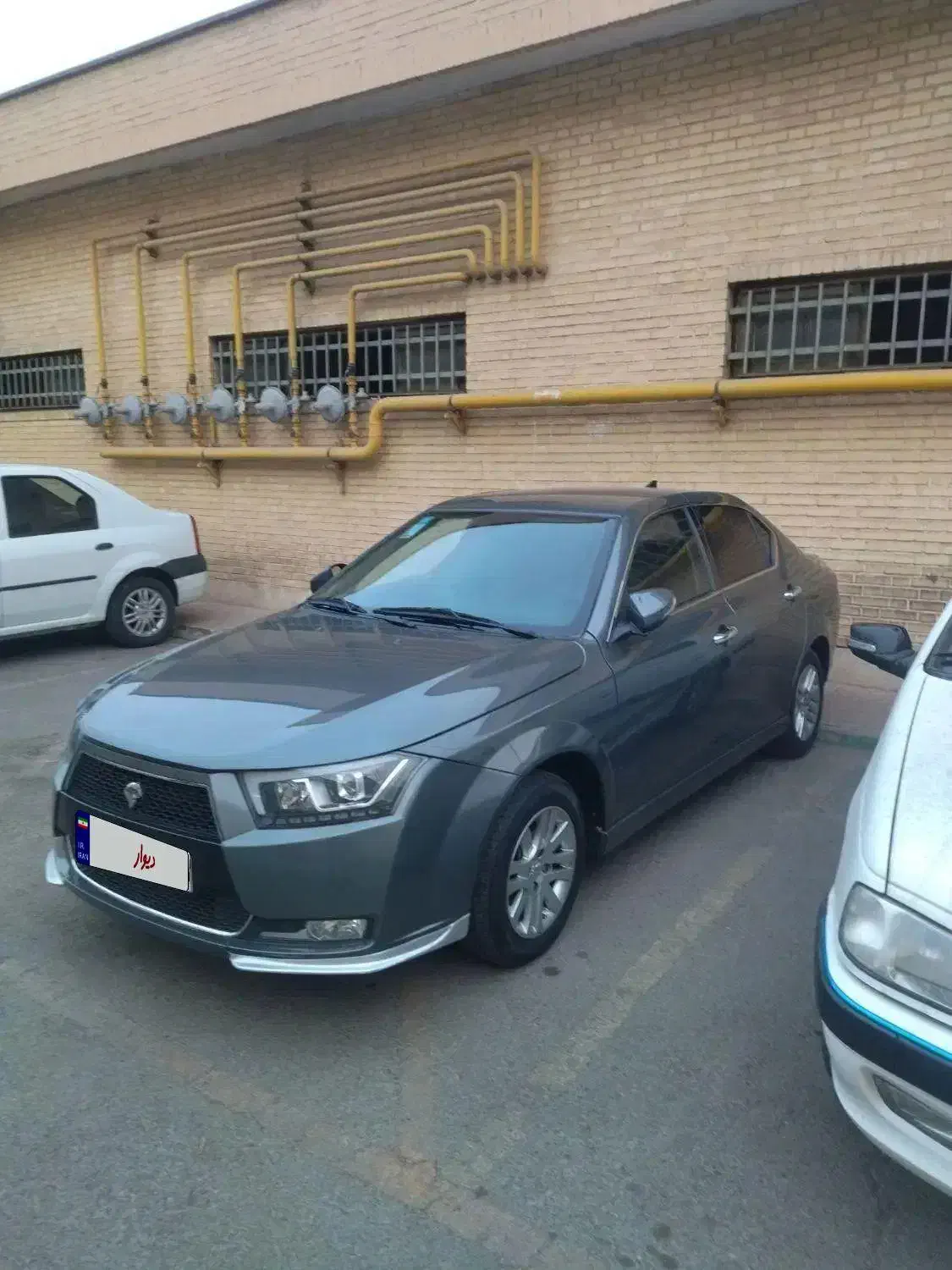 دنا پلاس مدل 1402 بیرنگ|خودرو سواری و وانت|باقرشهر, |دیوار