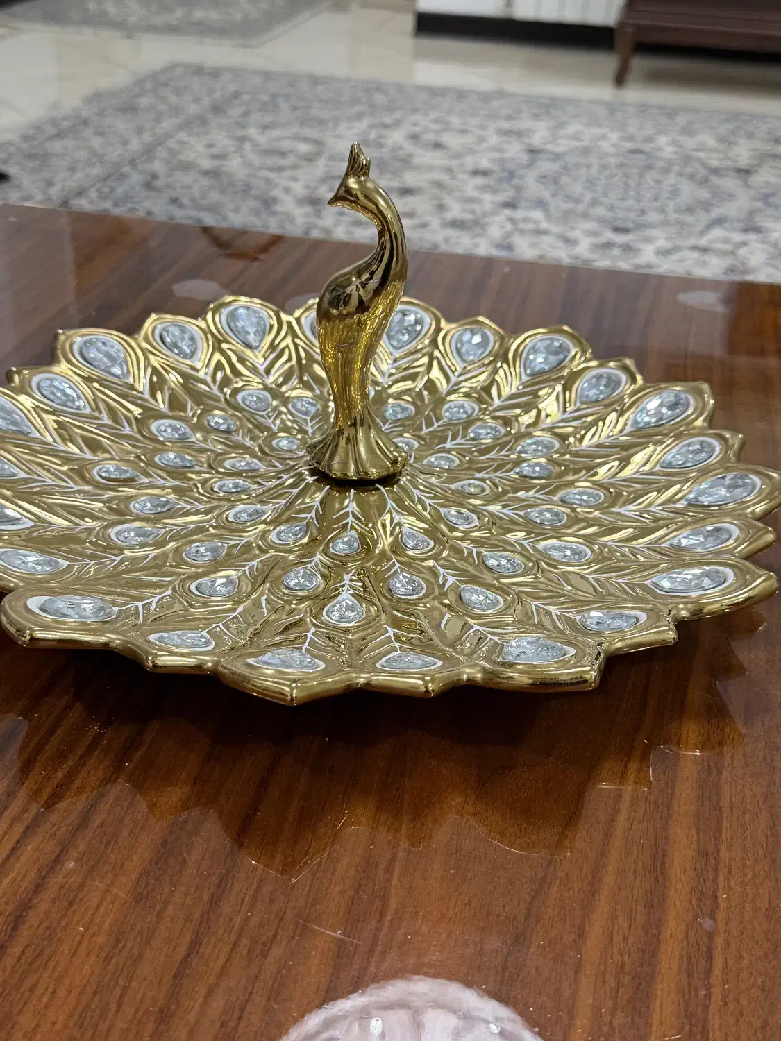 شیرینی خوری طاووس|ظروف سرو و پذیرایی|خرمآباد, |دیوار