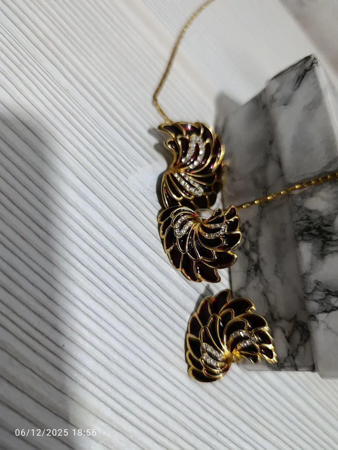 نیم ست بسیار زیبا|بدلیجات|کرج, حصارک پایین|دیوار