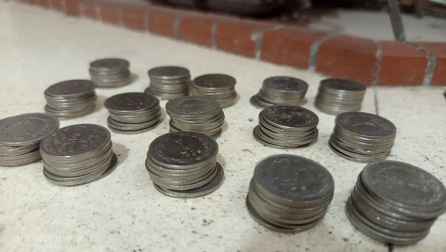 سکه دو2ریالی قدیمی جمهوری|کلکسیون سکه، تمبر، اسکناس|مشهد, زیبا شهر|دیوار