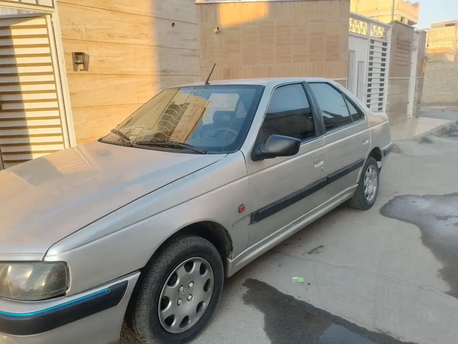 سلام پژو پارس مدل ۸۲|خودرو سواری و وانت|نجف‌آباد, یزدانشهر|دیوار