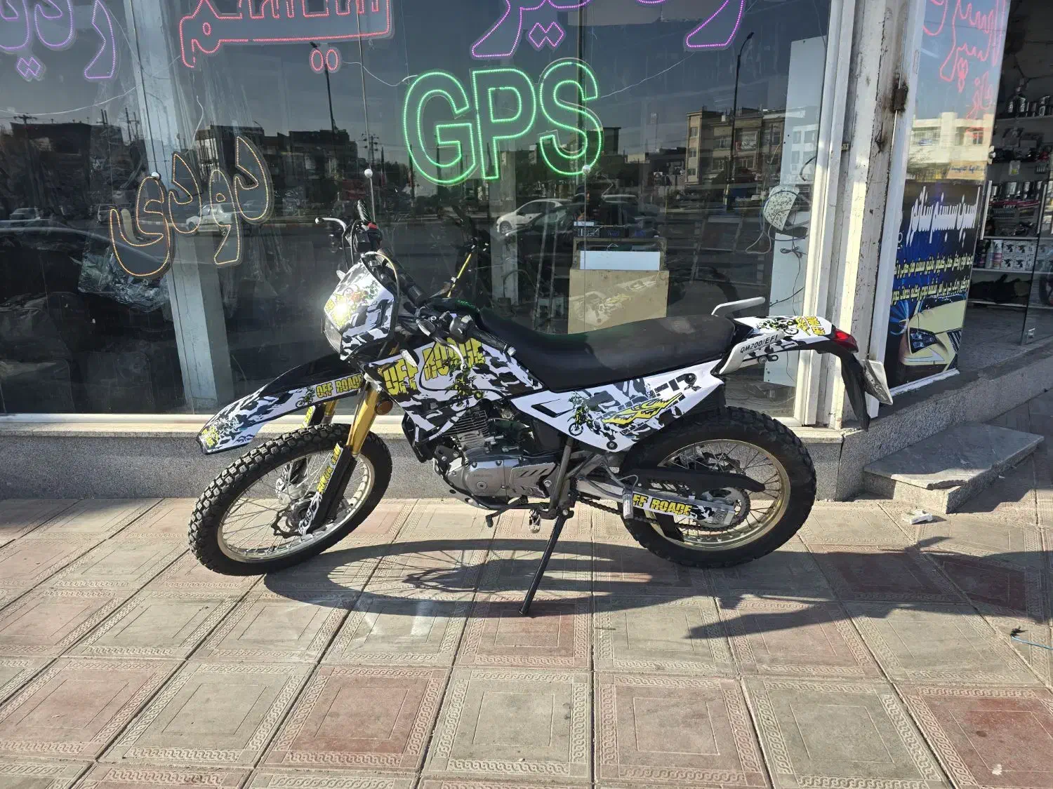 موتورسیکلت|موتورسیکلت|تربتحیدریه, ۴۵ متری|دیوار