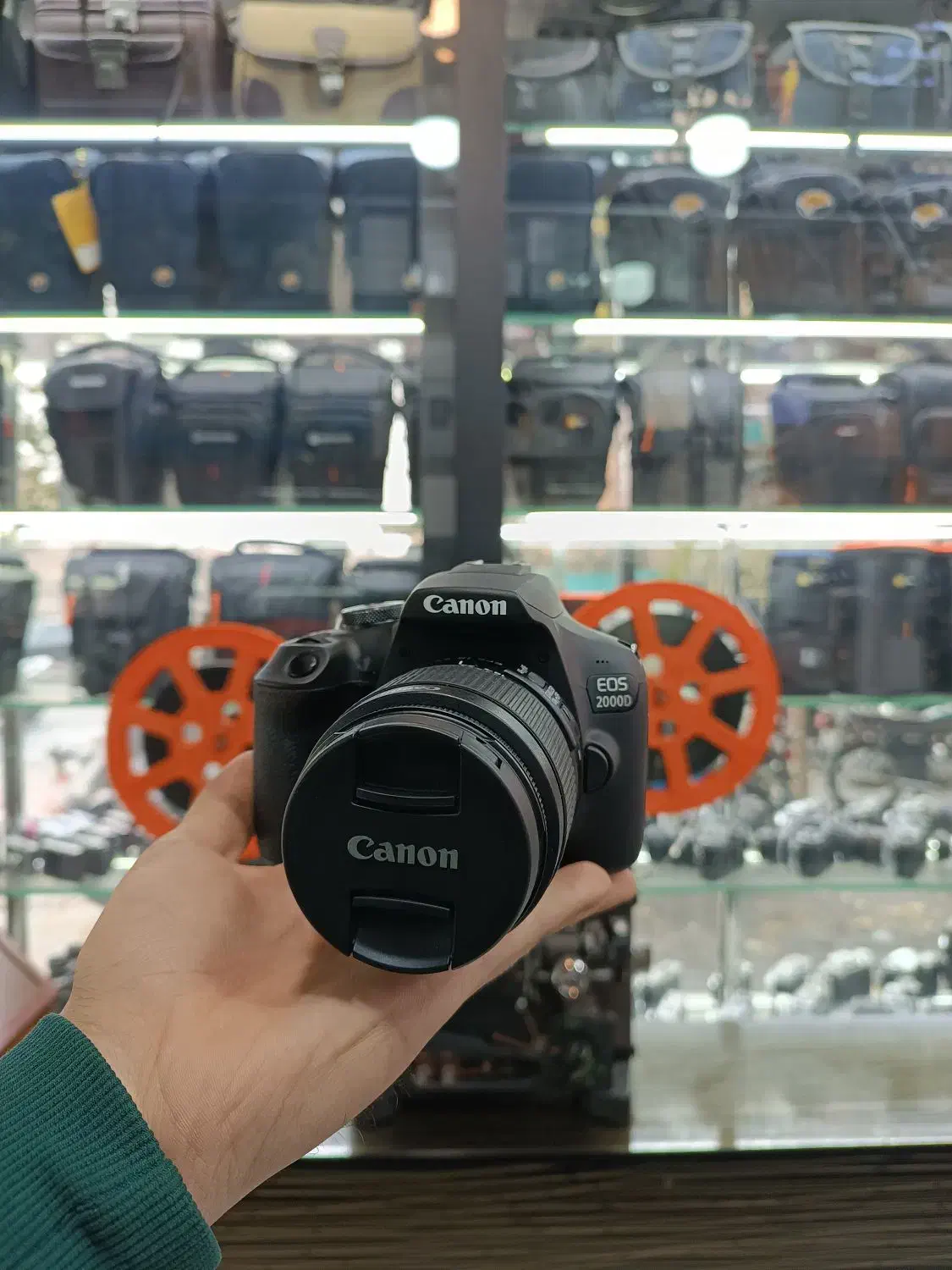 canon 2000D lens18-55 (مشابه آکبند)|دوربین عکاسی و فیلم‌برداری|تهران, پامنار|دیوار