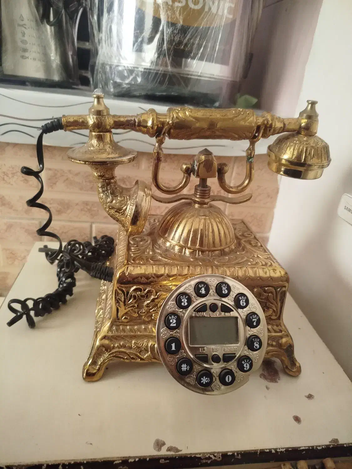 تلفن برنز|تلفن رومیزی|قرچک, شهرک الحدید|دیوار