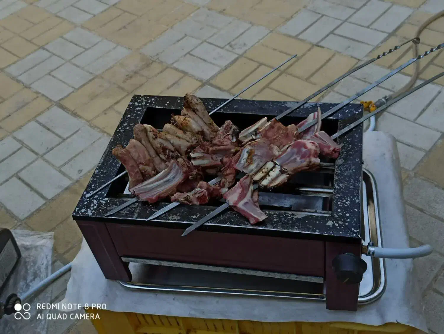 دو عدد کباب پز|اجاق گاز و لوازم برقی پخت‌وپز|الیگودرز, |دیوار