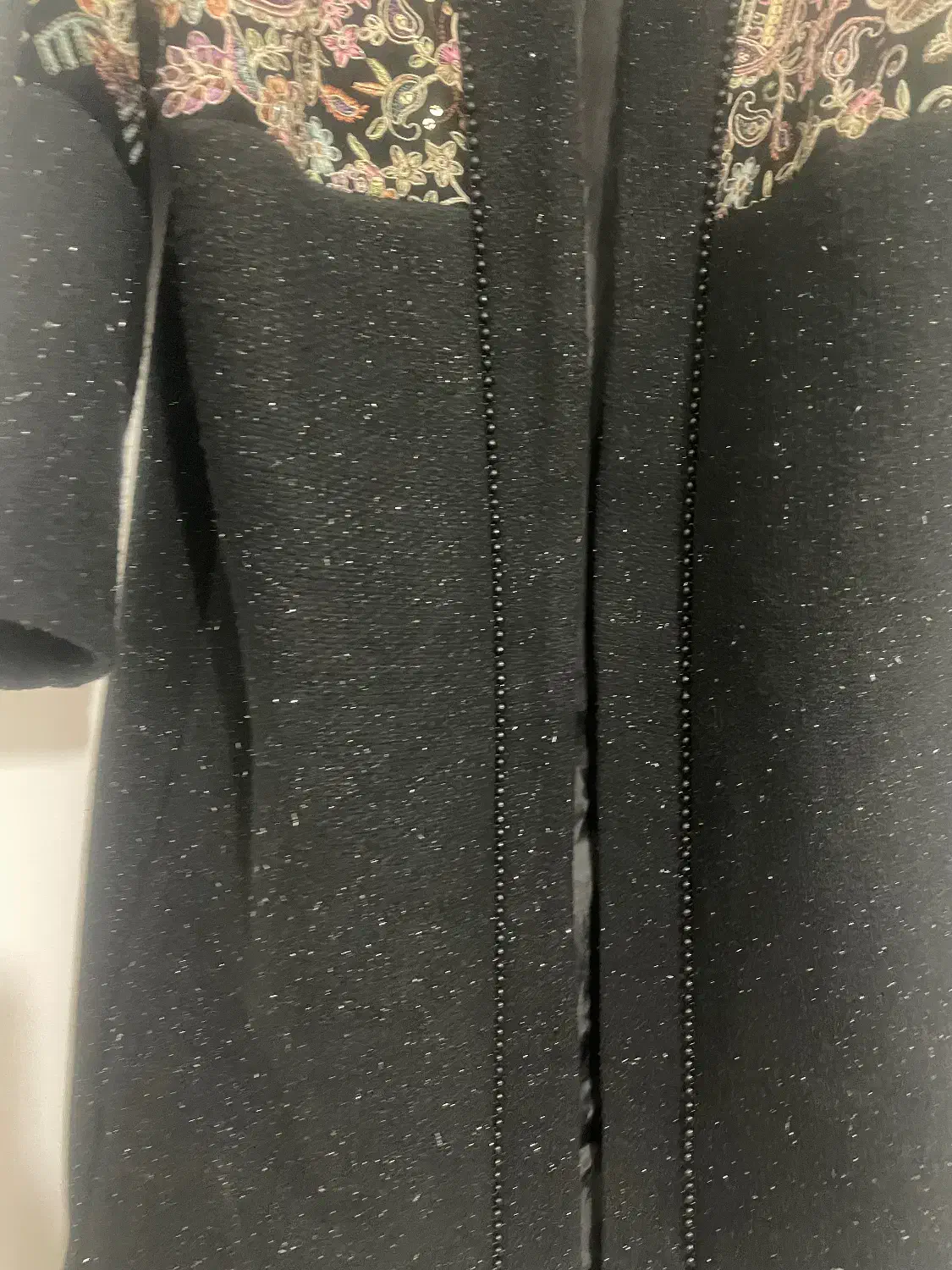 پالتو|لباس|کرمانشاه, |دیوار