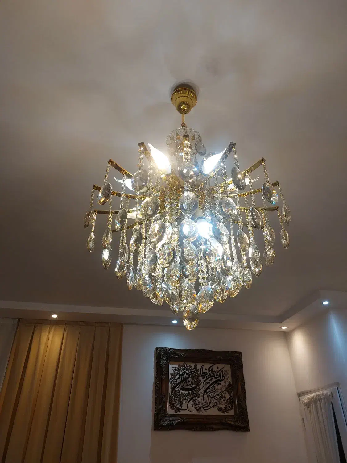 لوستر ۸ساخه|لوستر و چراغ آویز|بروجرد, |دیوار