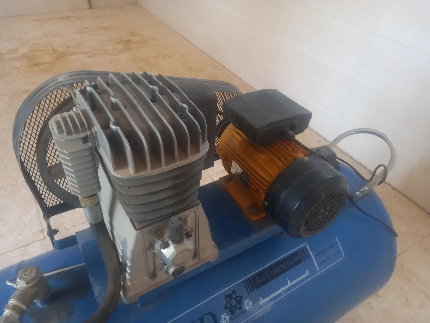 پمپ باد ۳۵۰ لیتری برند مفید در حد نو|ابزارآلات|تهران, شهرک امام خمینی|دیوار