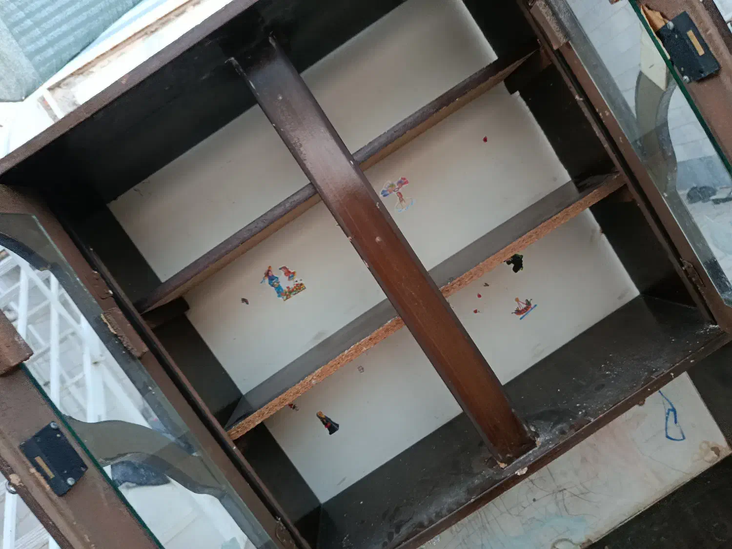 کمد|جاکفشی، کمد، دراور|کرمان, |دیوار