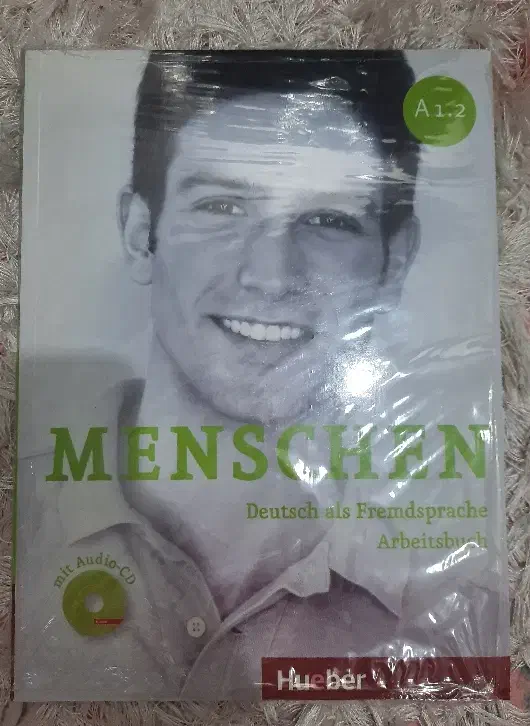 کتاب منشن آلمانی|کتاب و مجله آموزشی|شاهینشهر, پارک بانک استان|دیوار