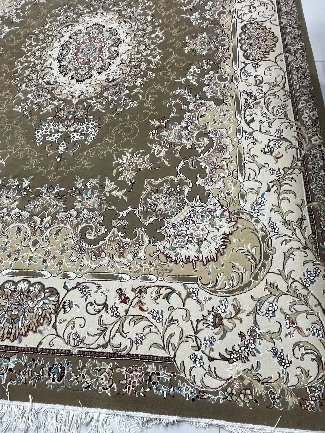 فرش گردویی دو تخته 9 متری|فرش|نیشابور, دارایی|دیوار