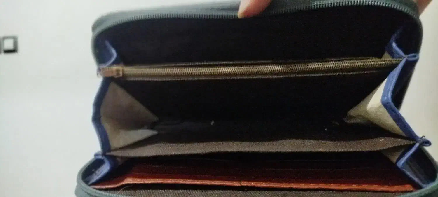 کیف زنانه|کیف، کفش، کمربند|سلماس, |دیوار