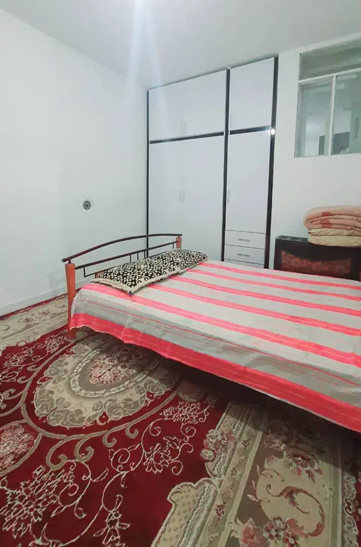 منزل مبله|اجارهٔ کوتاه‌مدت آپارتمان و سوئیت|شیراز, کوشک میدان|دیوار