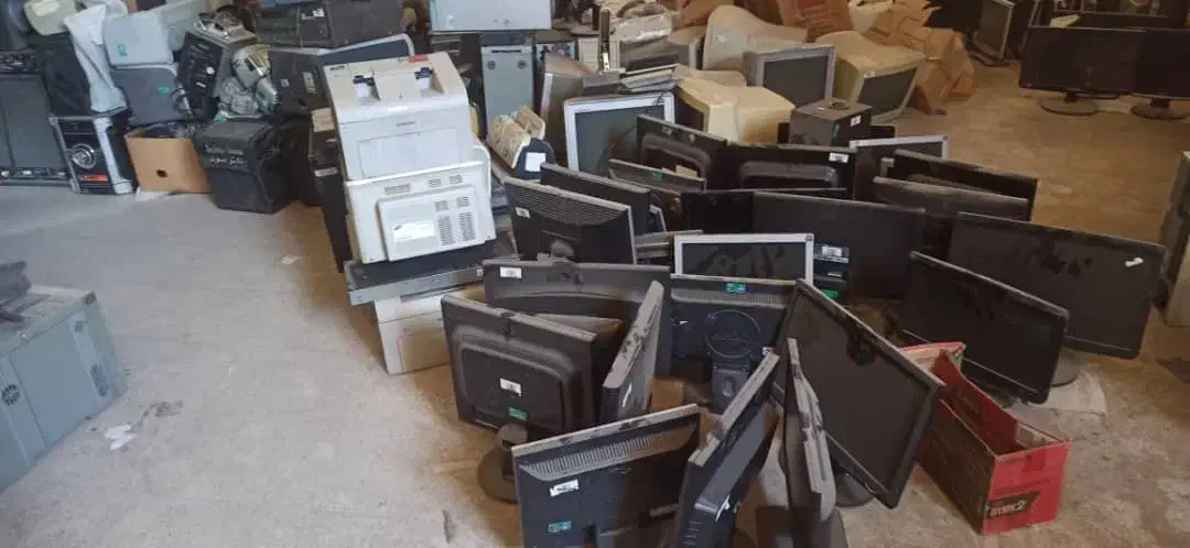 خرید و فروش سیستم های جدید وخرید سیستم های قدیمی|رایانه رومیزی|شیراز, شهرک ولیعصر|دیوار