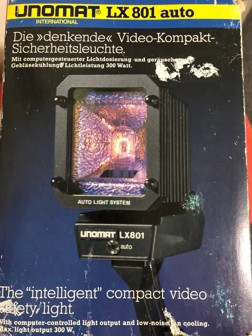 دوربین عکاسی کانن وپرژکتور فیلمبرداری|دوربین عکاسی و فیلمبرداری|شیراز, فرهنگ شهر|دیوار