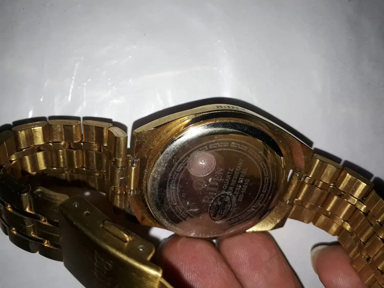 ساعت مچی برند بایدن|ساعت|هشتگرد, شهرک بعثت|دیوار