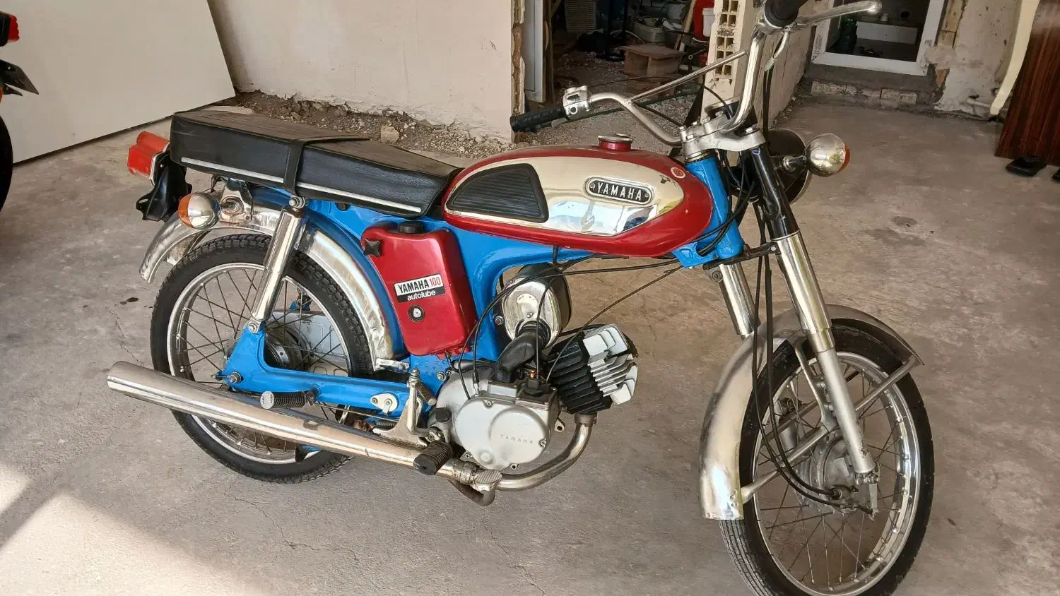 موتوریاماها|موتورسیکلت|سراب, |دیوار