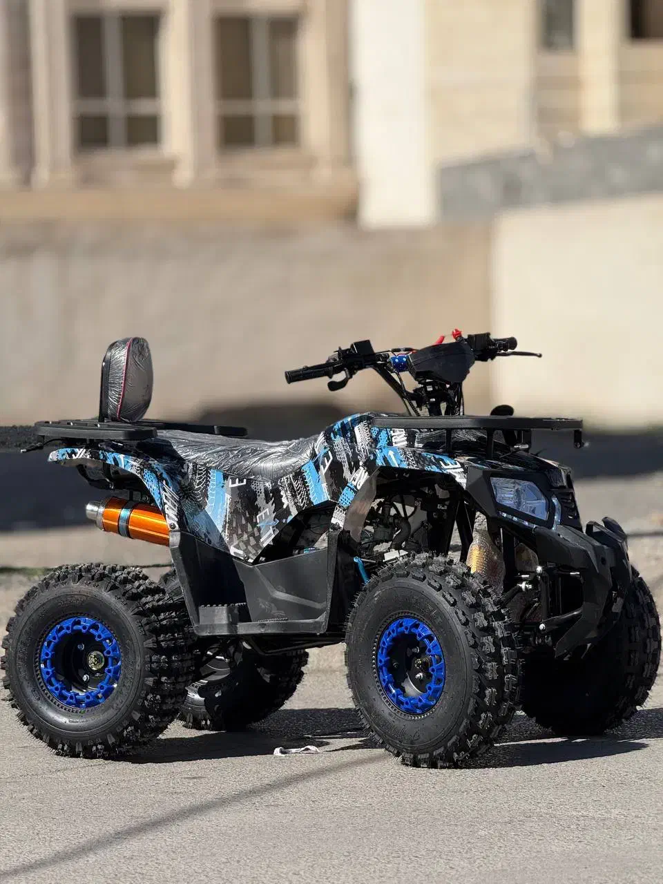 چهار چرخ ۱۲۵ سی سی خشک|موتورسیکلت|شیراز, باغ تخت|دیوار