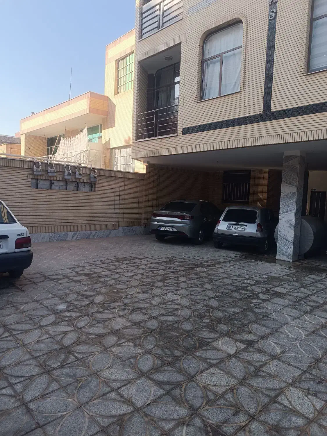 مدرس،۹۰ متر،۳خواب،طبقه اول|اجارهٔ آپارتمان|شاهینشهر, کوی مهدیه|دیوار