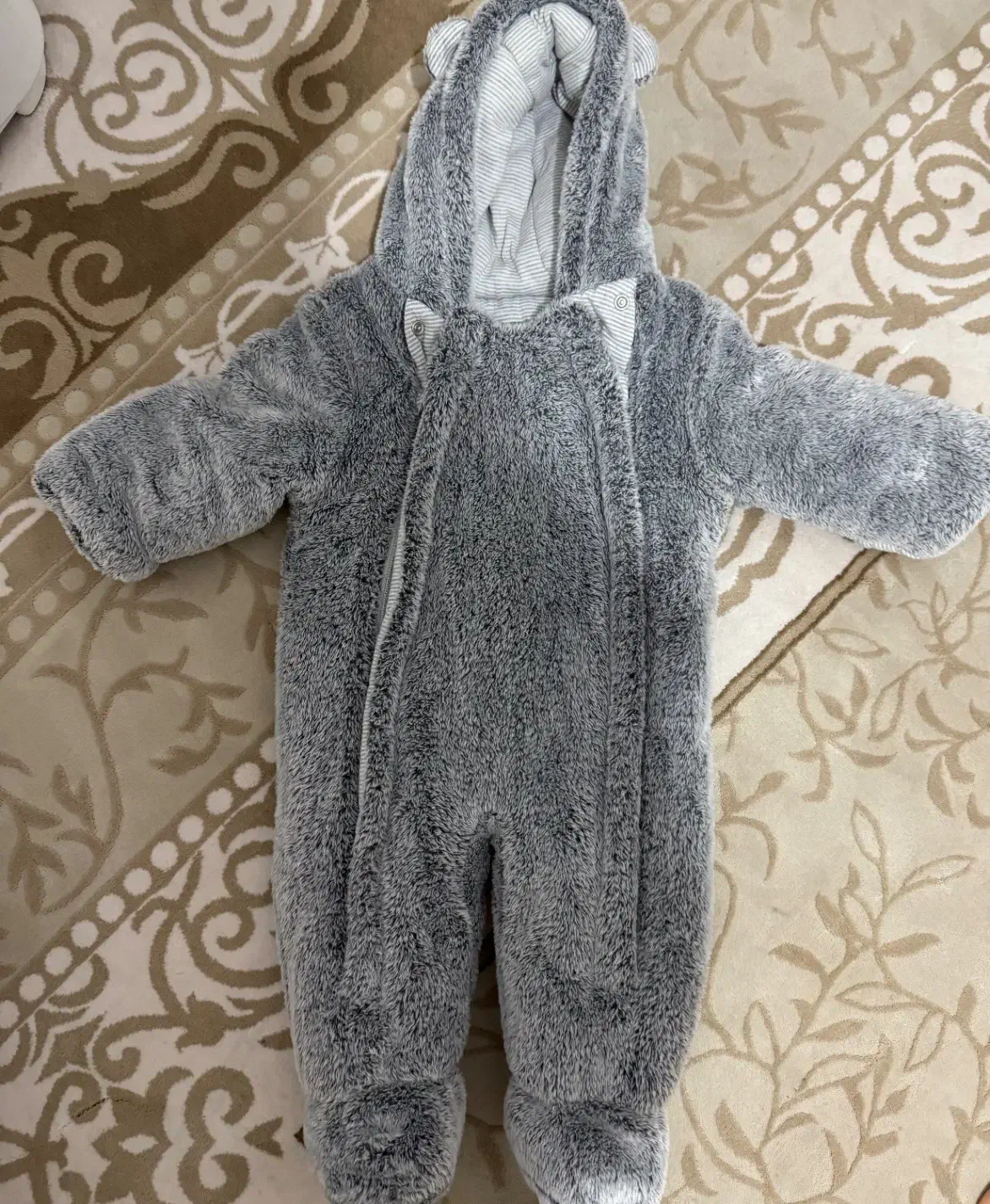 سرهمی و سوشرت خارجی|کفش و لباس بچه|ارومیه, |دیوار