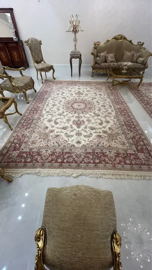 فرش دستی در حد نو|فرش|مشهد, احمدآباد|دیوار