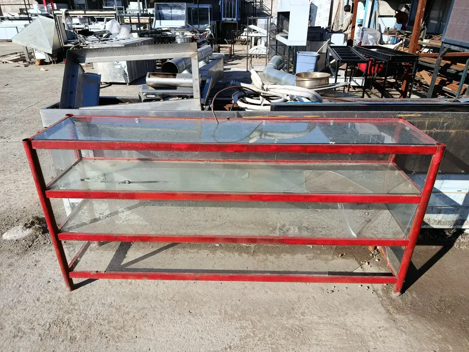 ویترین آهنی|بوفه، ویترین، کنسول|رشت, کوی طالقانی|دیوار