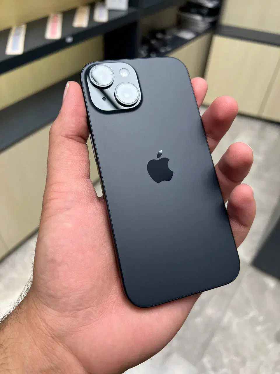 iphone 15 256gدر حد|موبایل|قم, عمار یاسر|دیوار